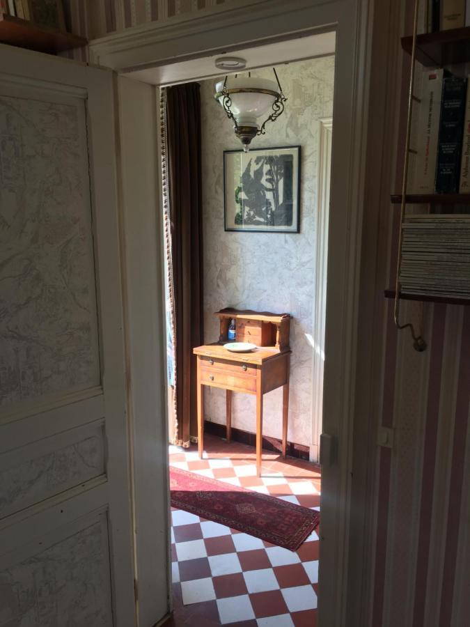 Le Refuge Private Entrance 2/4 Pers Dans Maison 17Eme Siecle.Parking. Calme Autreches Exterior photo